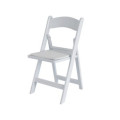 Cadeira de dobradura de resina de plástico branco para evento de casamento